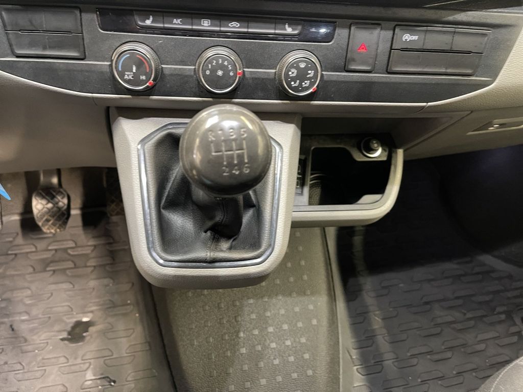 Volkswagen T6 Transporter 2021