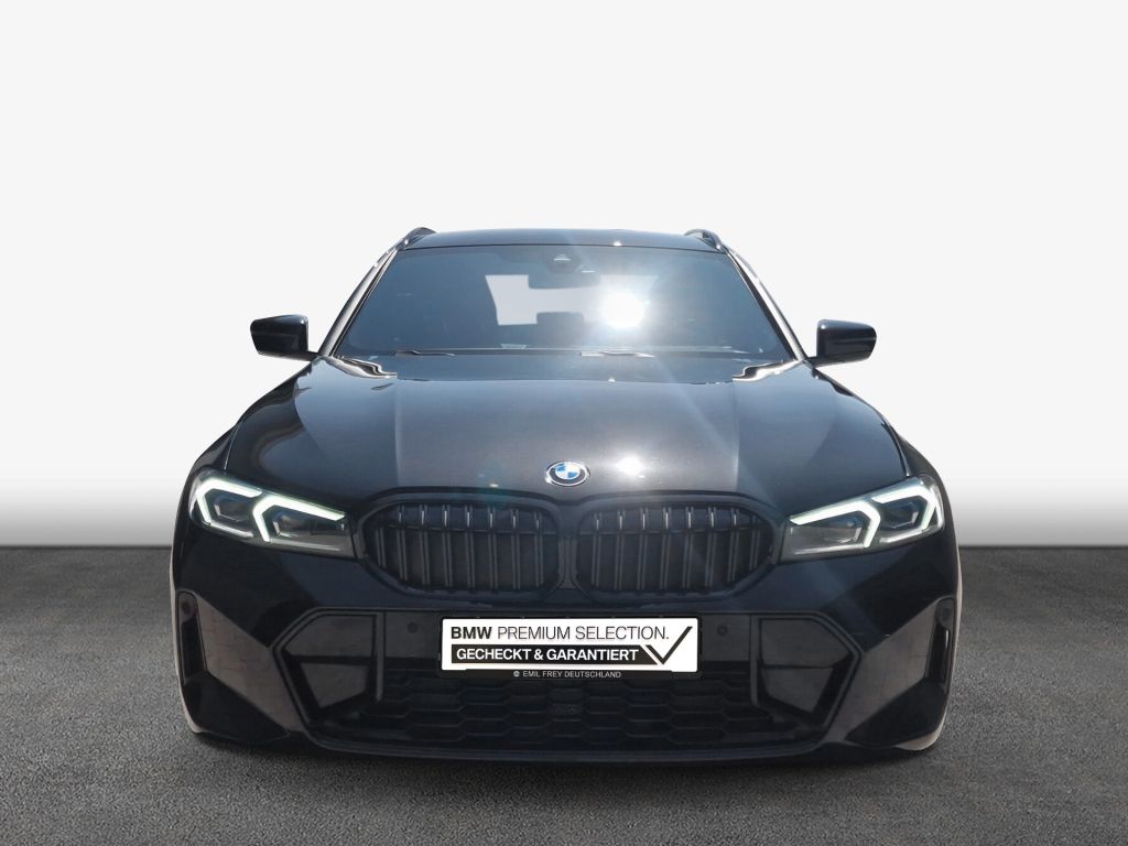 BMW 318 2024