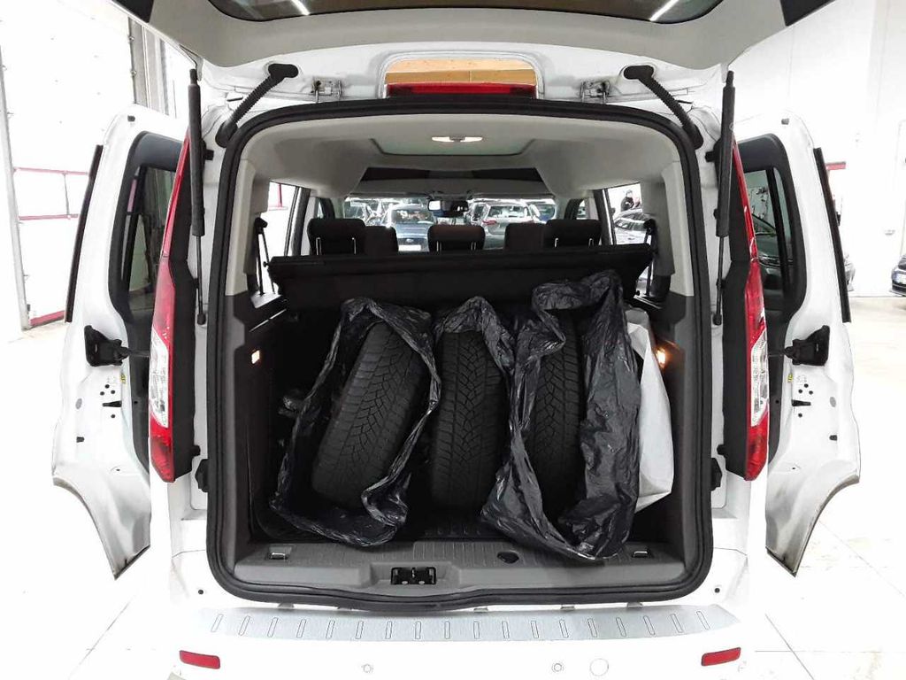 Ford Tourneo Connect 2021