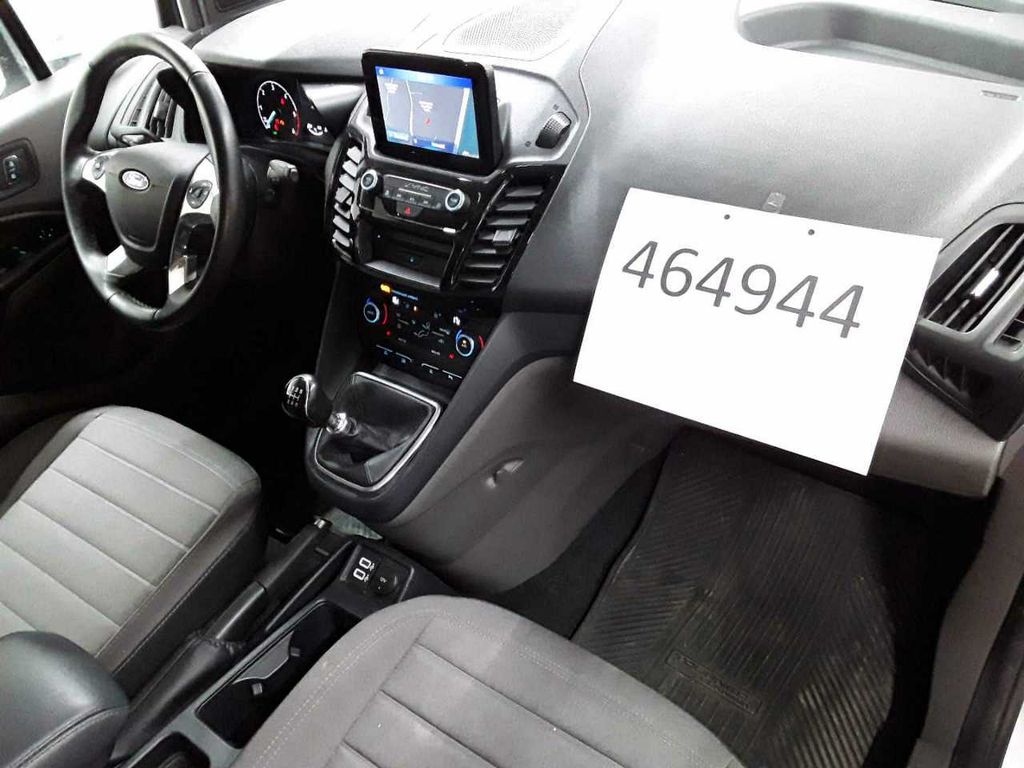 Ford Tourneo Connect 2021