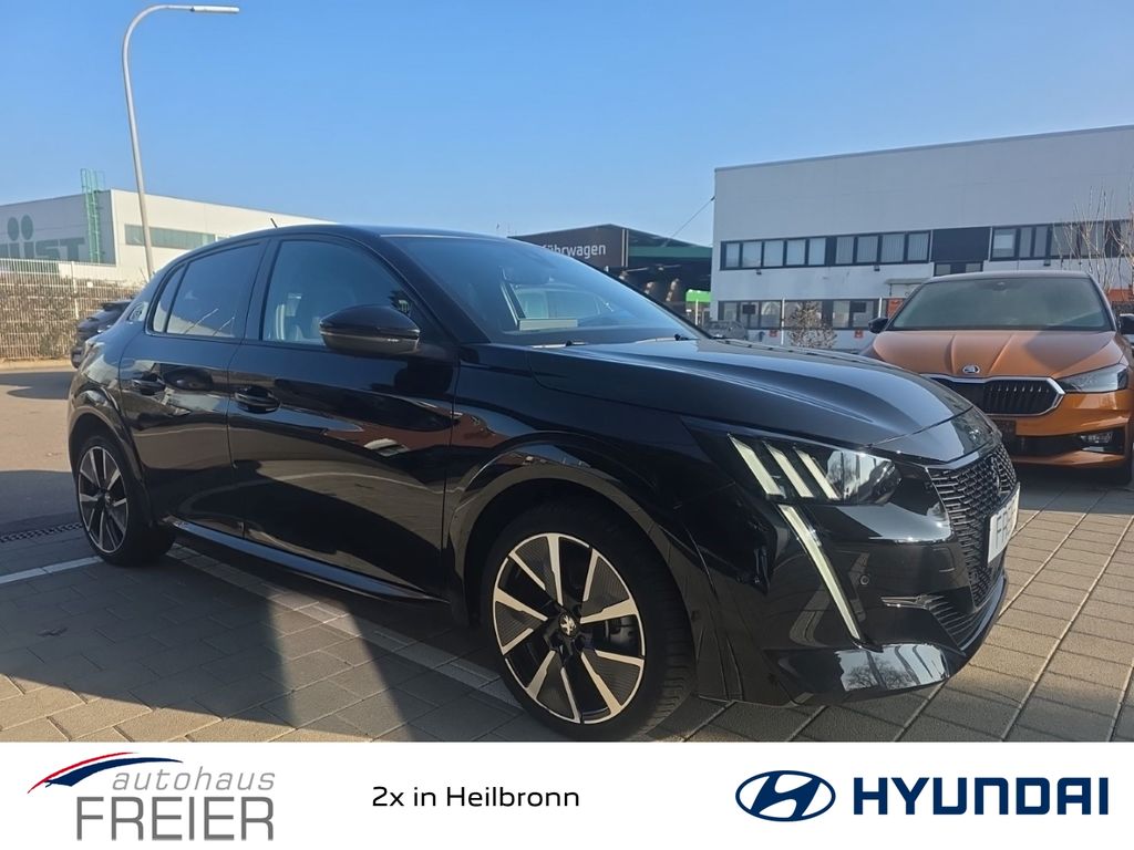 Peugeot 208 2021
