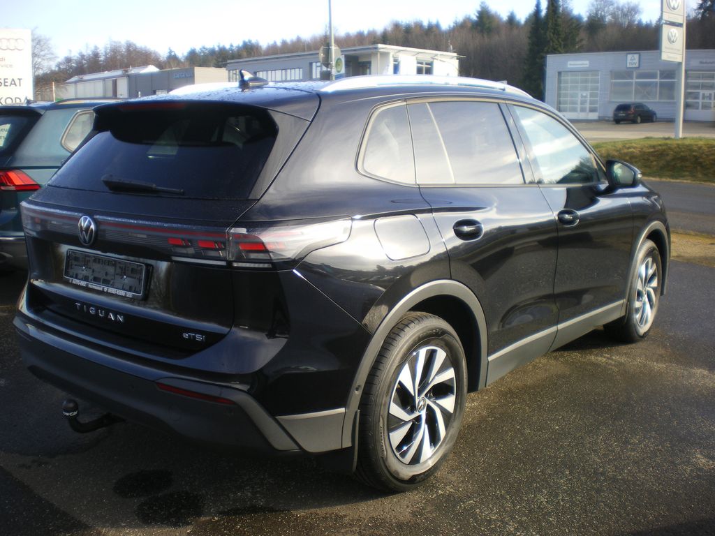 Volkswagen Tiguan 2024