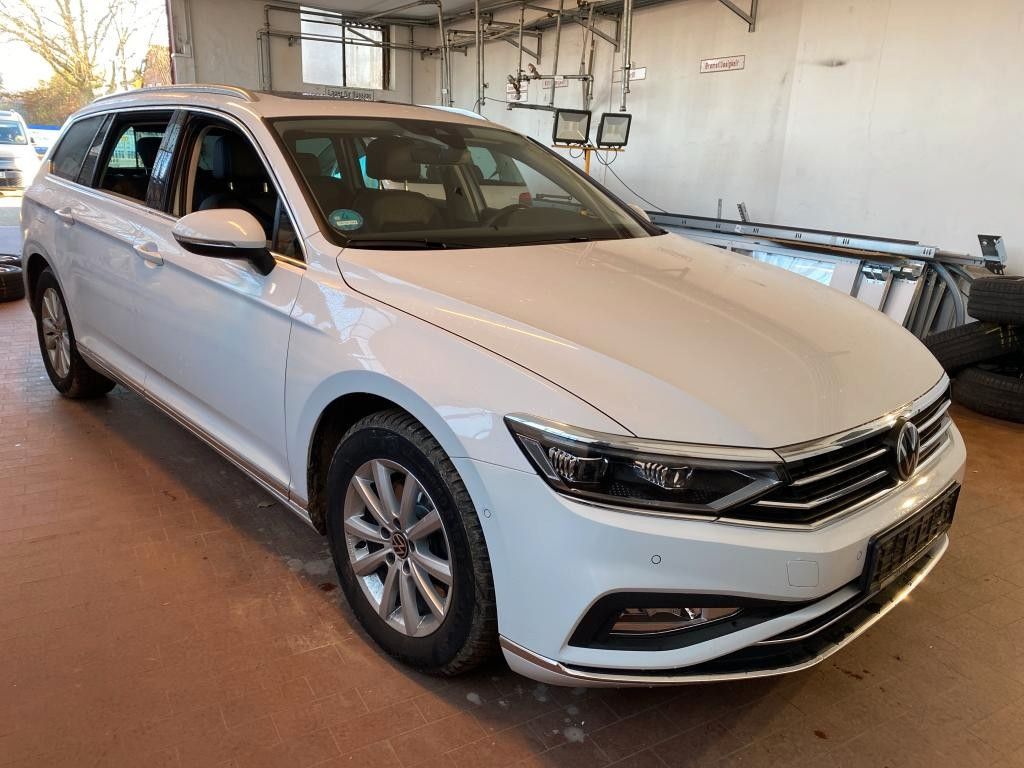 Volkswagen Passat 2022