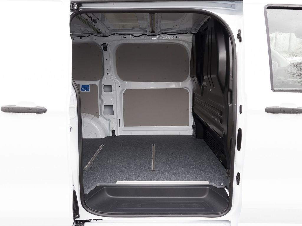 Volkswagen T7 Transporter 2025