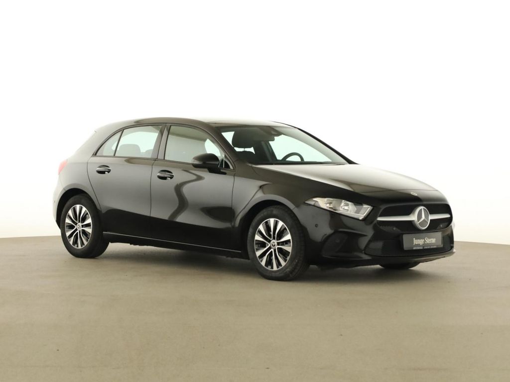 Mercedes-Benz A 180 2022