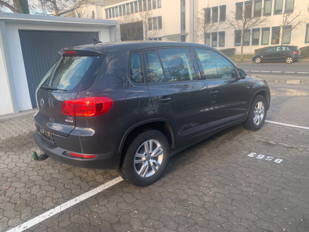 Volkswagen Tiguan 2015