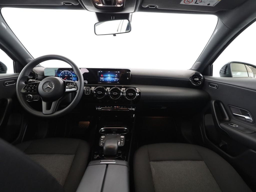 Mercedes-Benz A 180 2022