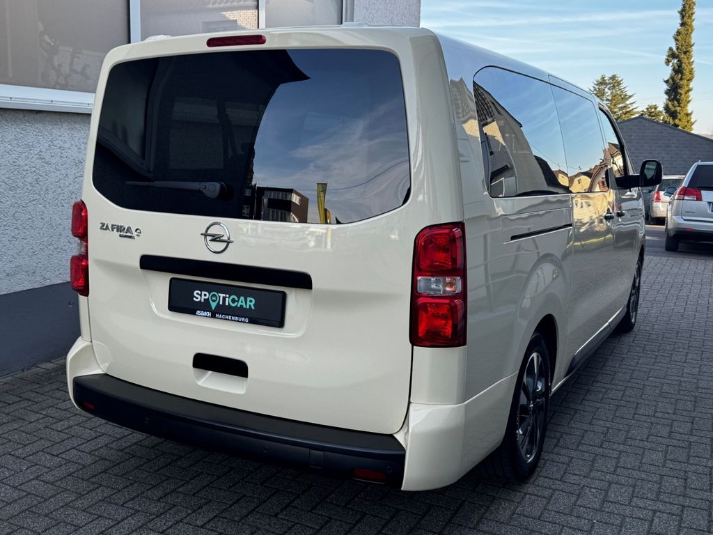 Opel Zafira 2022