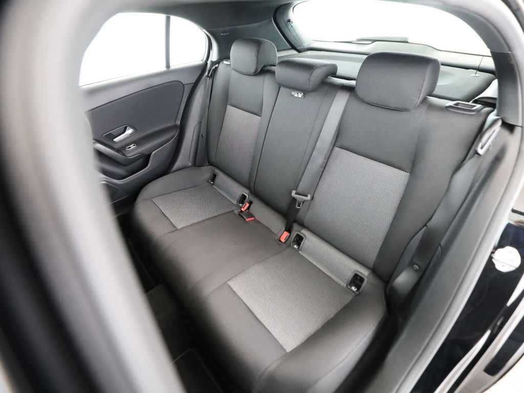 Mercedes-Benz A 180 2022