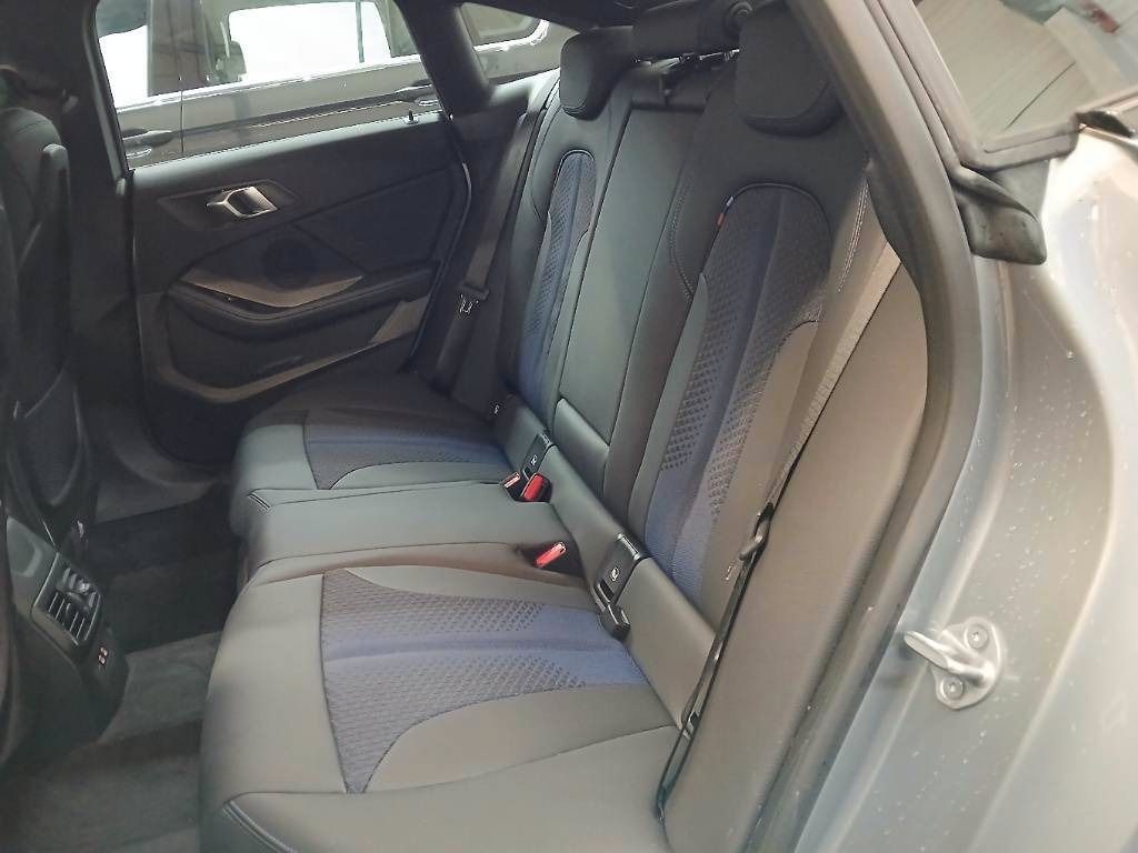 BMW 218 Gran Coupé 2024