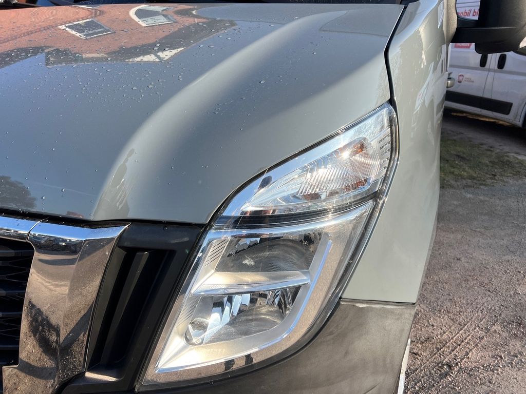 Nissan Interstar 2022