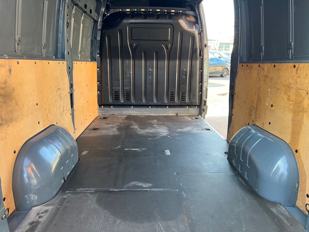 Nissan Interstar 2022