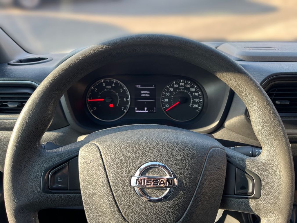 Nissan Interstar 2022