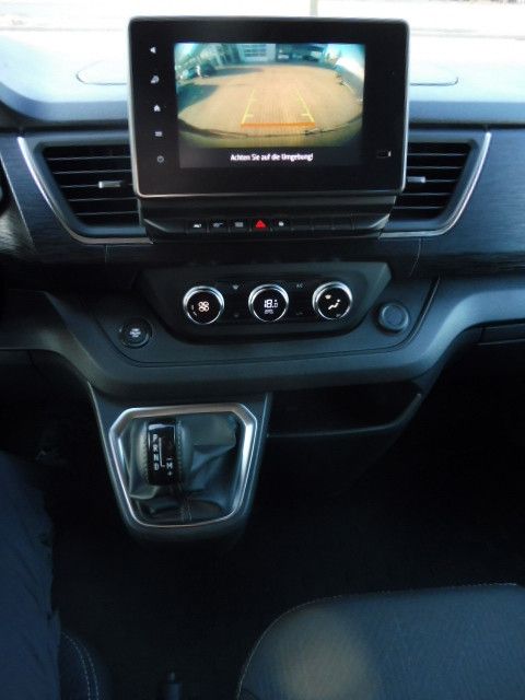 Nissan Primastar 2024