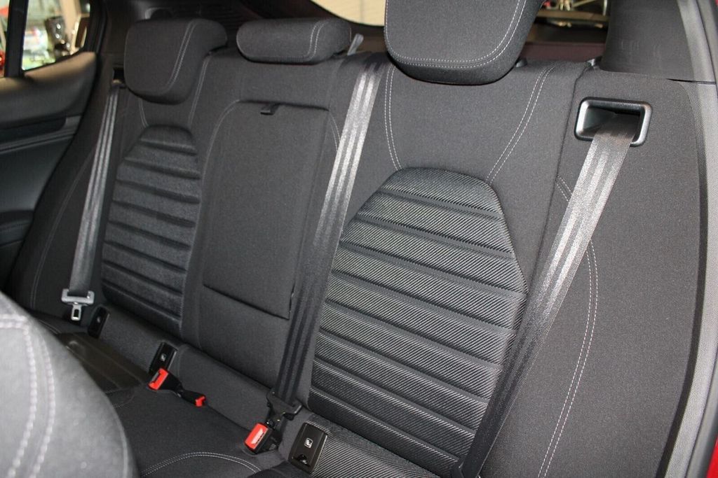 Alfa Romeo Stelvio 2023