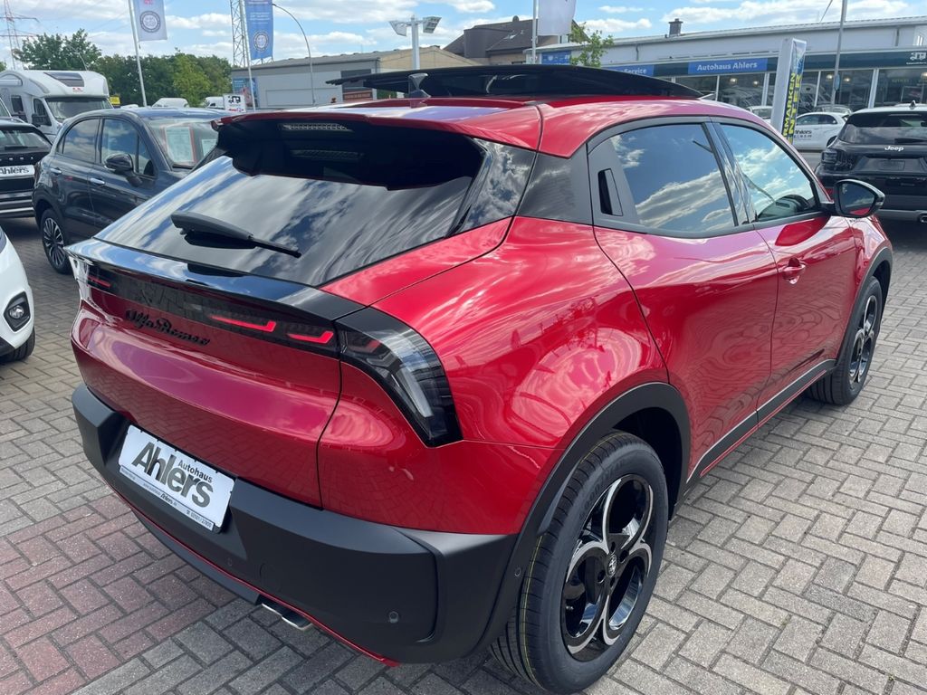 Alfa Romeo Junior 2025