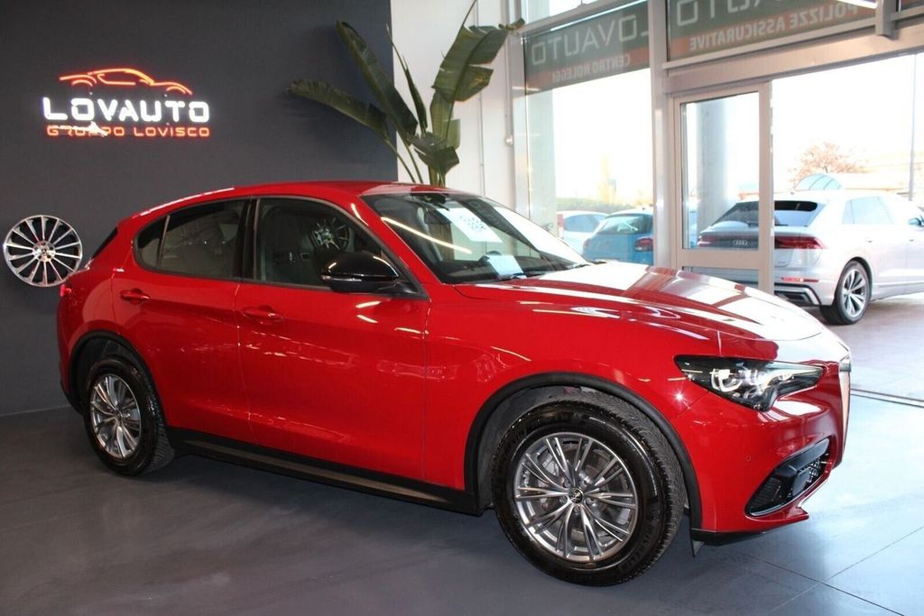 Alfa Romeo Stelvio 2023
