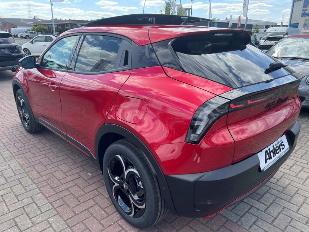 Alfa Romeo Junior 2025