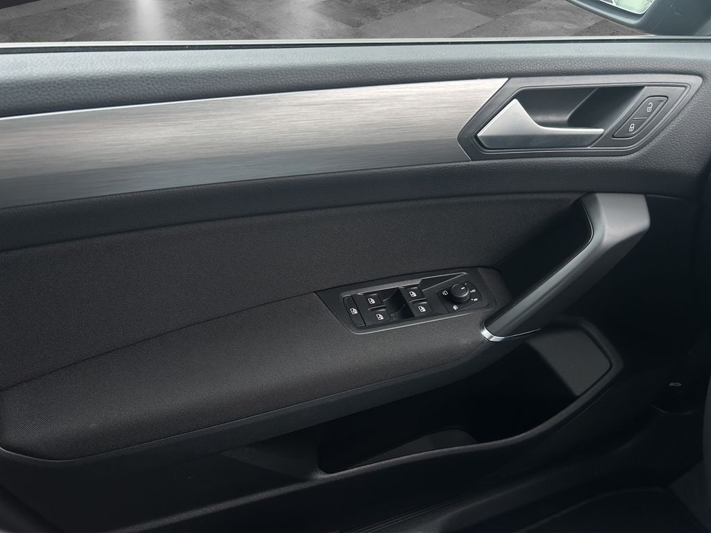 Volkswagen Touran 2023