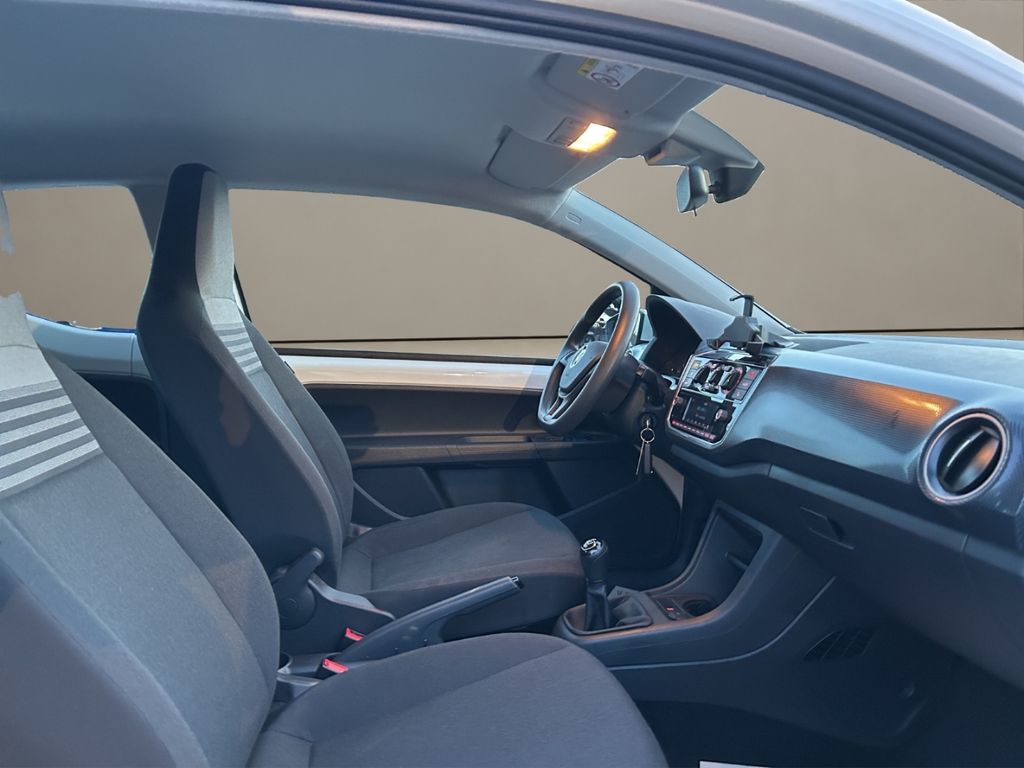 Volkswagen up! 2022
