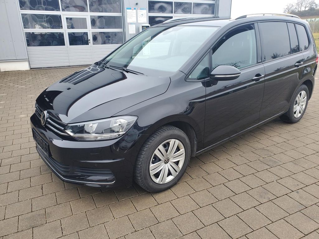 Volkswagen Touran 2023