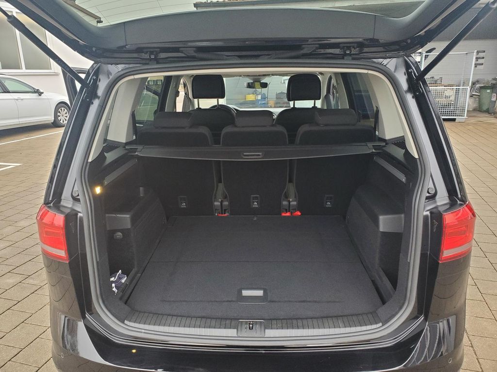 Volkswagen Touran 2023