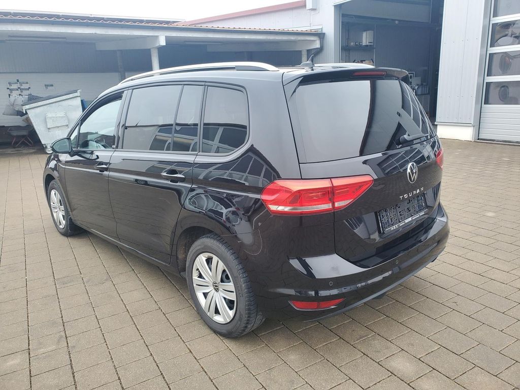 Volkswagen Touran 2023