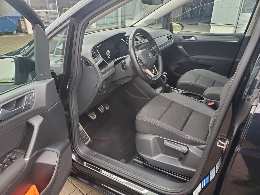 Volkswagen Touran 2023