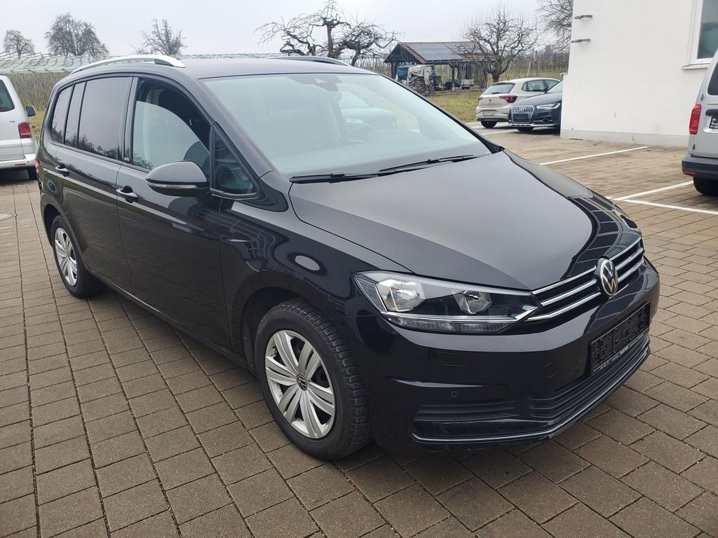 Volkswagen Touran 2023