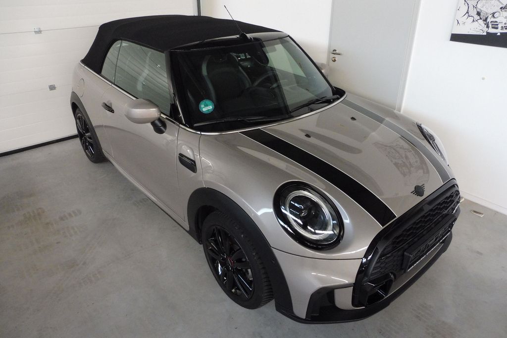 MINI Cooper Cabrio 2023
