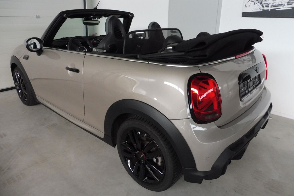MINI Cooper Cabrio 2023