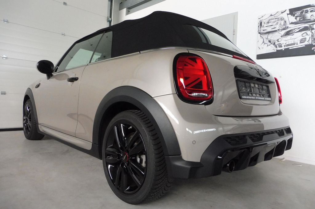 MINI Cooper Cabrio 2023