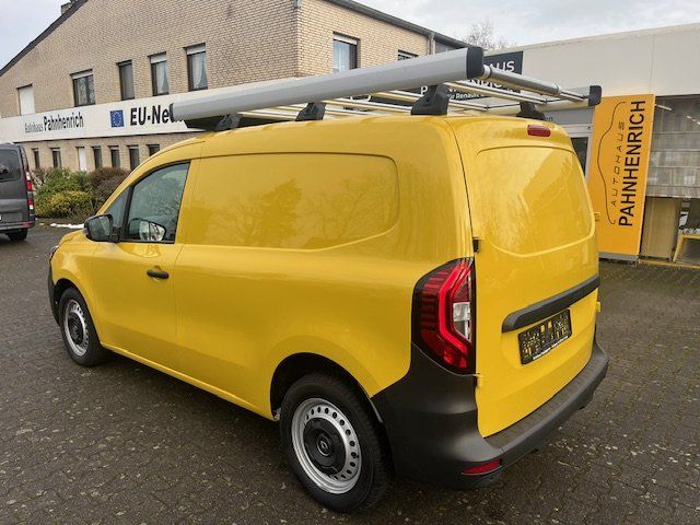 Renault Rapid 2022