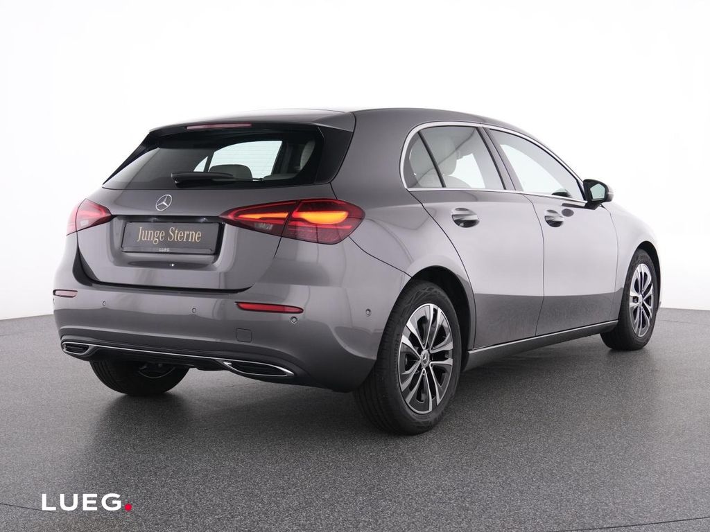 Mercedes-Benz A 180 2024