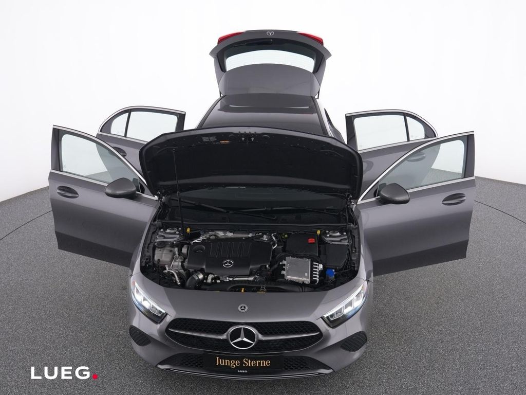 Mercedes-Benz A 180 2024