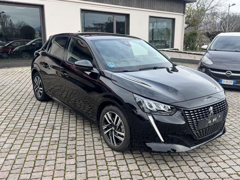 Peugeot 208 2022
