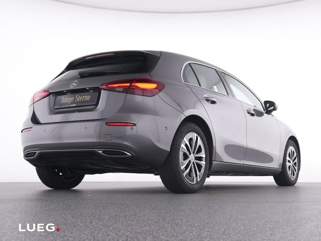 Mercedes-Benz A 180 2024