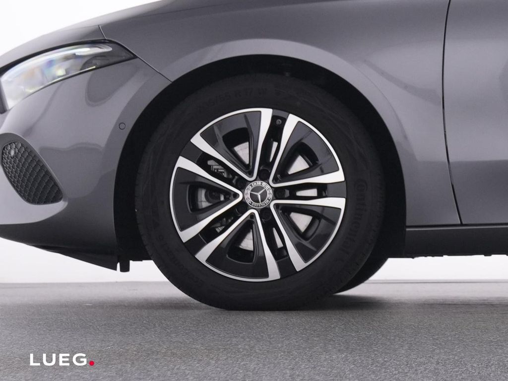 Mercedes-Benz A 180 2024