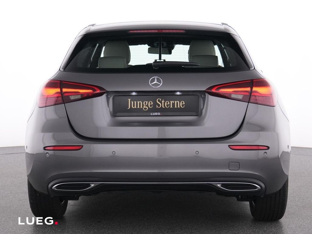 Mercedes-Benz A 180 2024