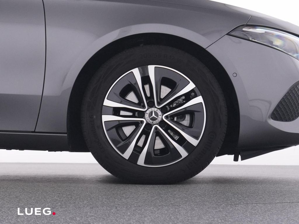 Mercedes-Benz A 180 2024