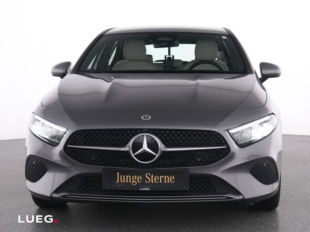 Mercedes-Benz A 180 2024