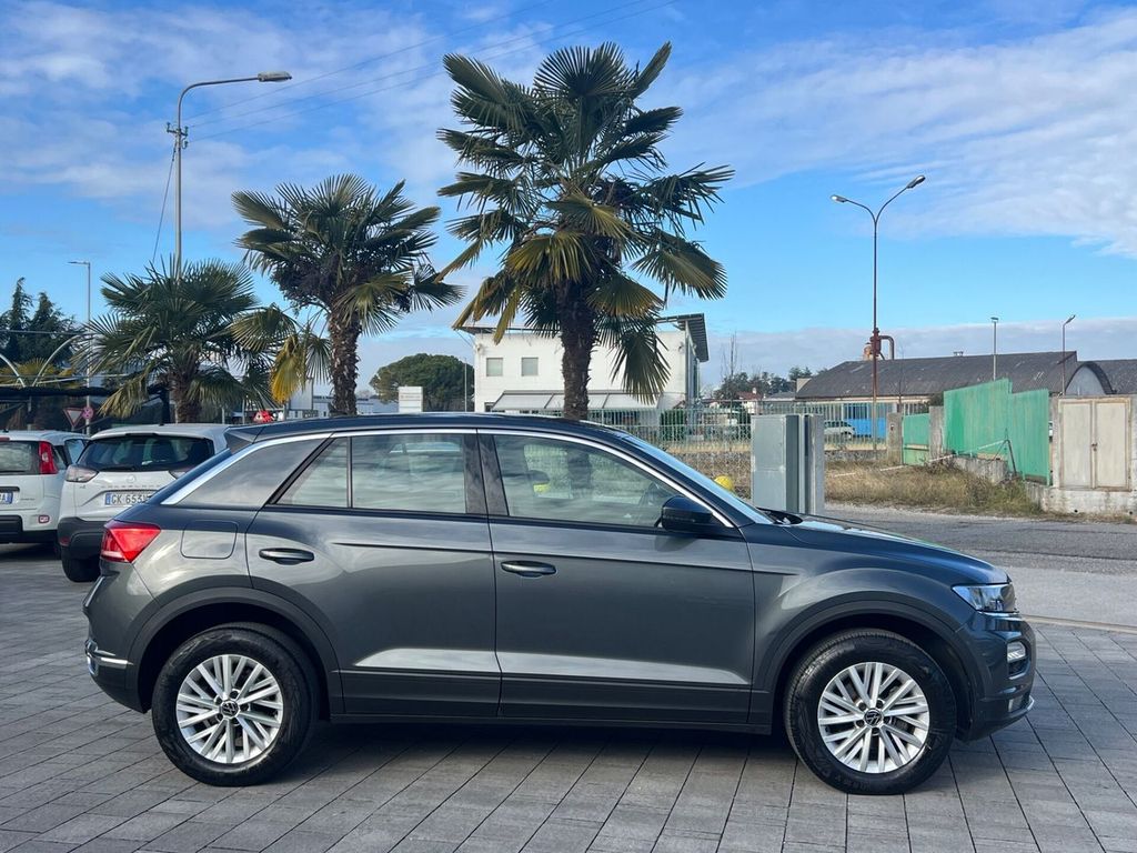 Volkswagen T-Roc 2021