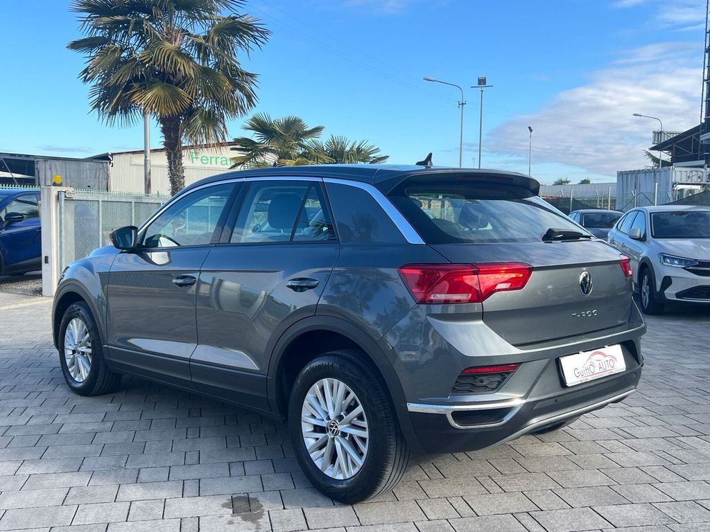 Volkswagen T-Roc 2021