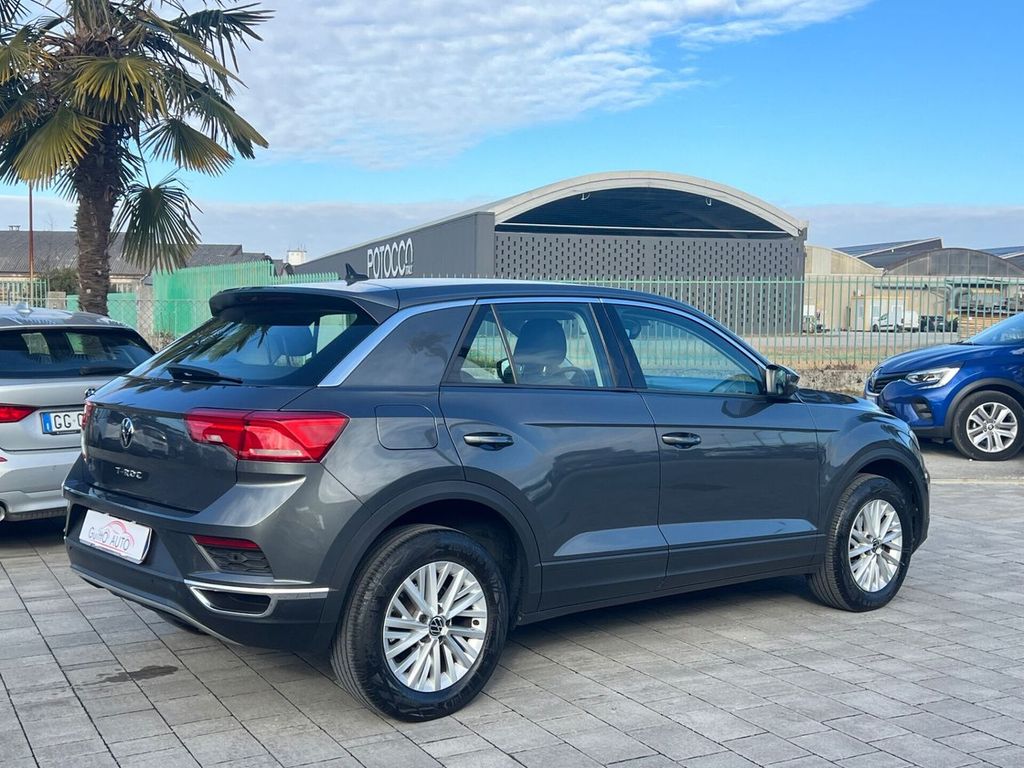 Volkswagen T-Roc 2021