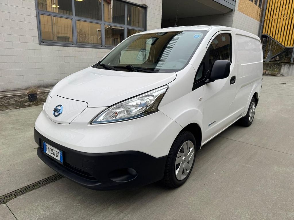 Nissan NV200 2017