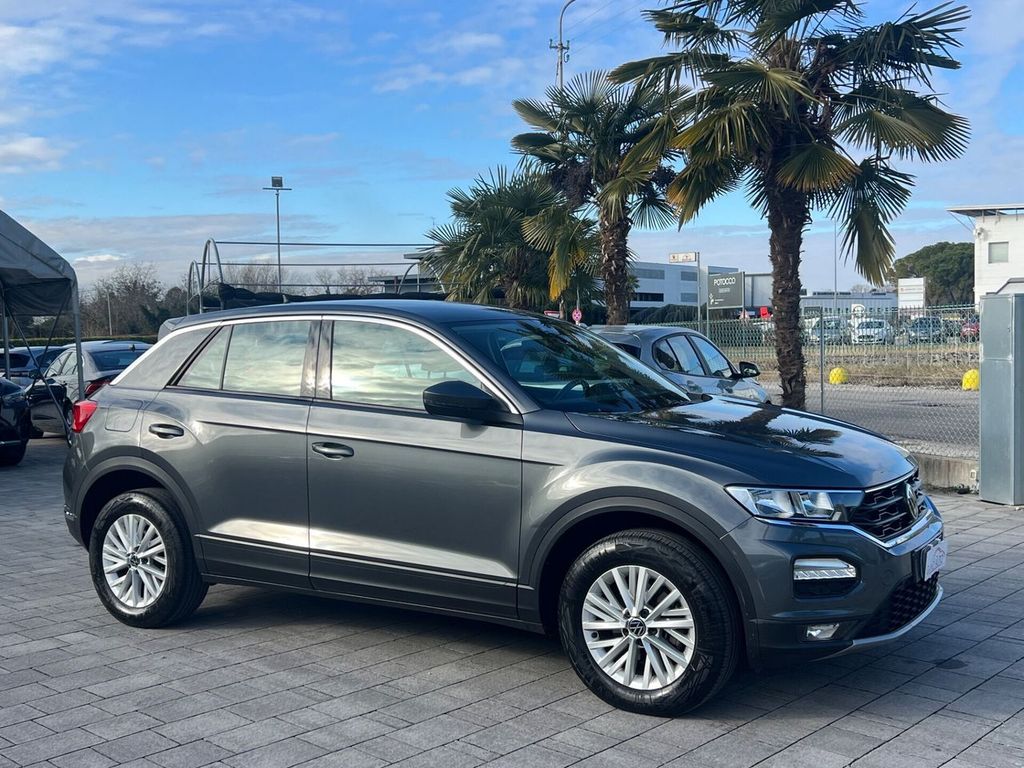 Volkswagen T-Roc 2021