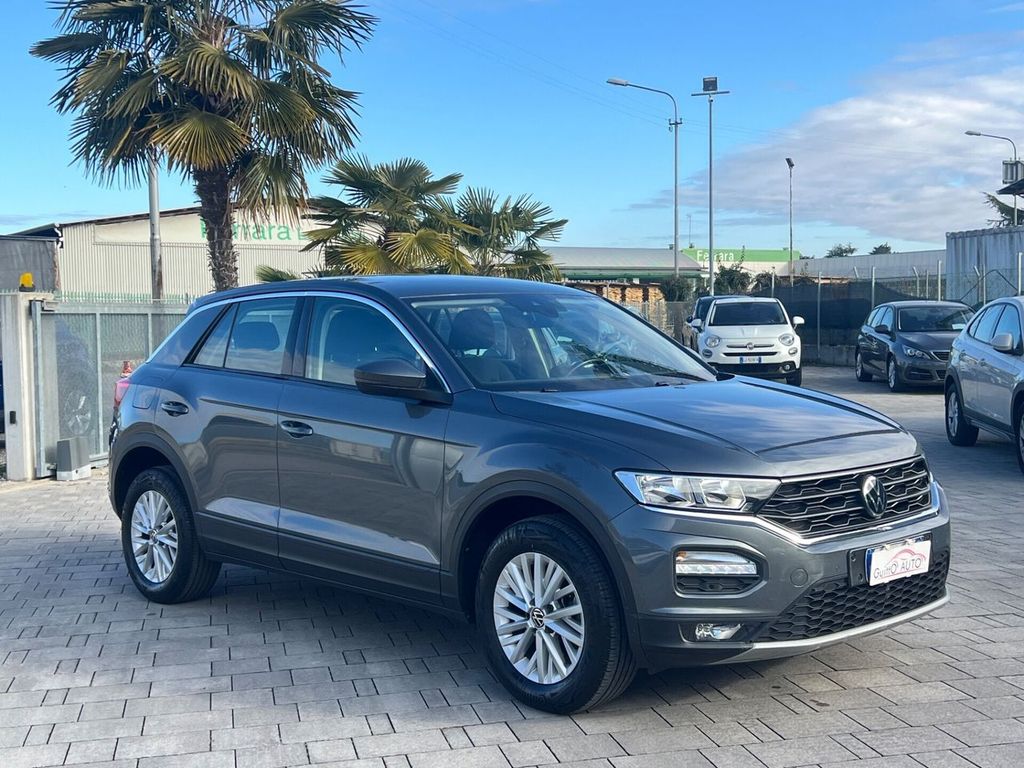 Volkswagen T-Roc 2021