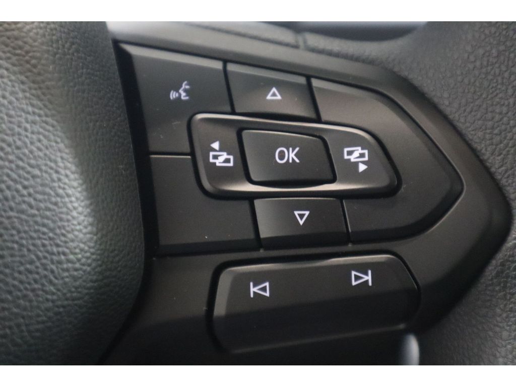 Volkswagen T7 Transporter