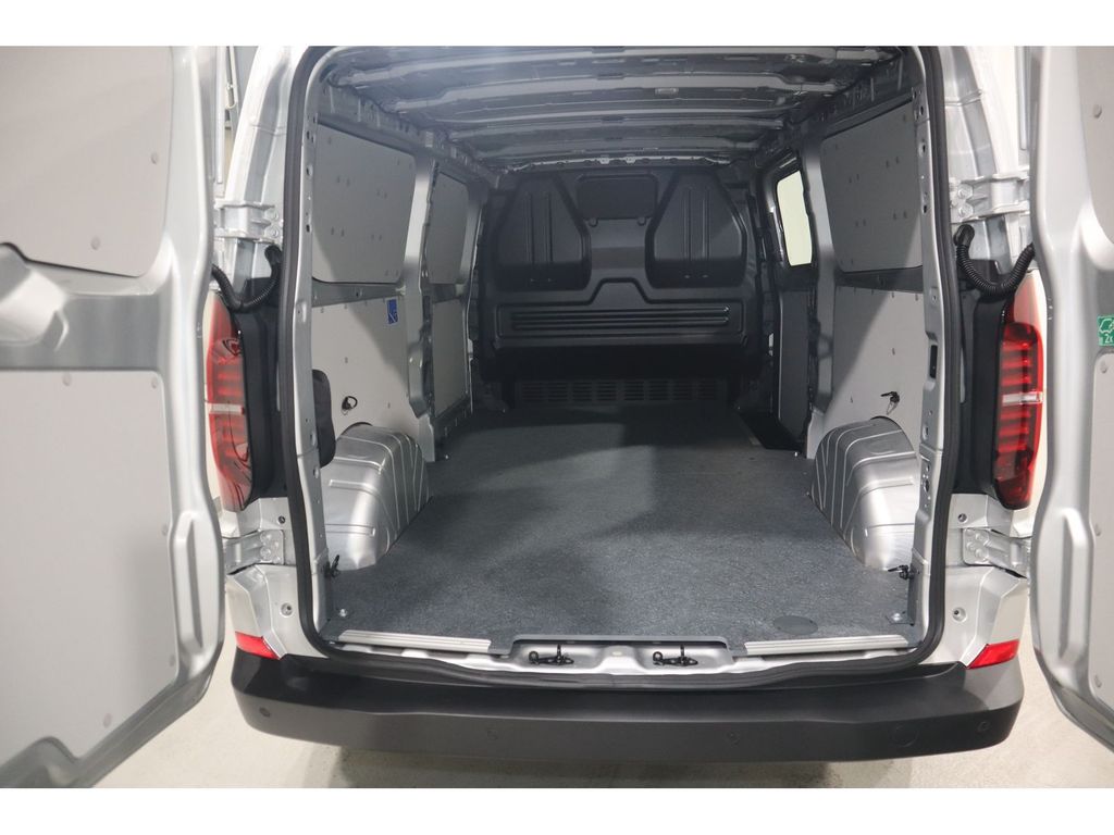 Volkswagen T7 Transporter