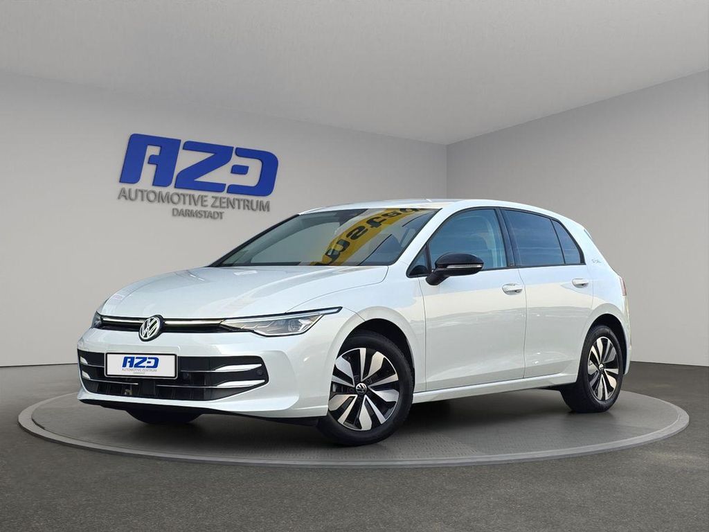 Volkswagen Golf 2025